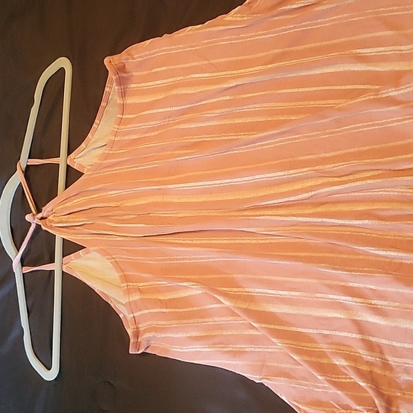 Summer blouse - Picture 2 of 2